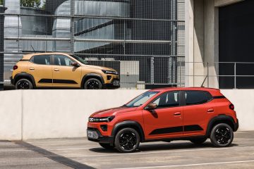 New Dacia Spring - E3 Extreme - Brick Red and Beige Safari