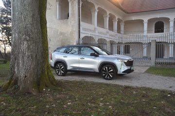 GEELY STARRAY 2.0 AWD 01