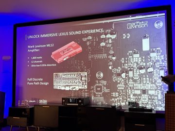 Osnova avdio izkušnje leži v komponentah sistema, programska oprema je lahko zgolj nadgradnja.