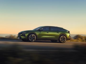 New Peugeot 408_ (8)