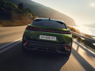 New Peugeot 408_ (9)