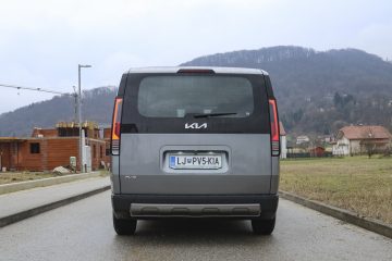 Kia PV5 (6)