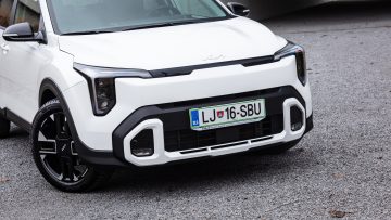 Kia_Stonic_10_TGDI_MHEV_GT-Line_05