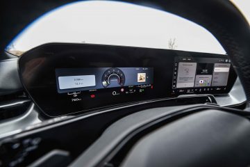 Audi Q3 S-Line 2.0 TDI Quattro-30