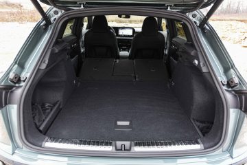 Audi Q3 S-Line 2.0 TDI Quattro-38