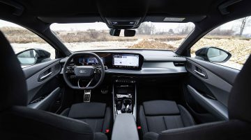 Audi Q3 S-Line 2.0 TDI Quattro-45