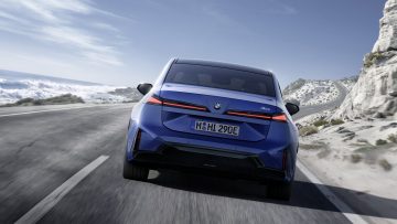 BMW iX_ (15)