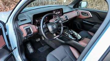 Suzuki e-vitara-11