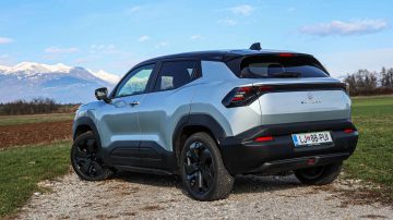 Suzuki e-vitara-15
