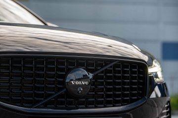 Volvo XC60 T8 Black Edition-12