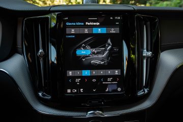 Volvo XC60 T8 Black Edition-22