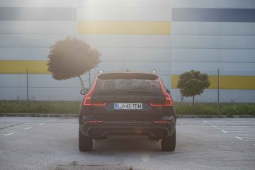 Volvo XC60 T8 Black Edition-5