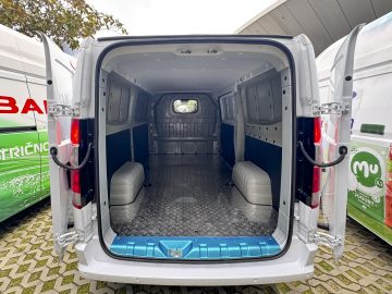 Farizon V7E (4)