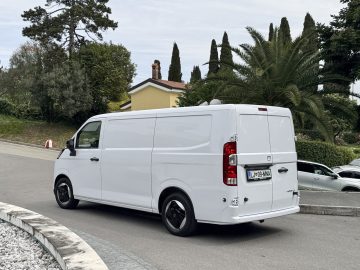 Farizon V7E (5)