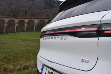 LEAPMOTOR B10 08