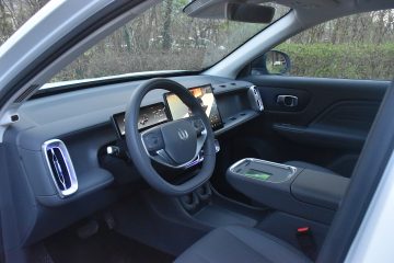 LEAPMOTOR B10 23