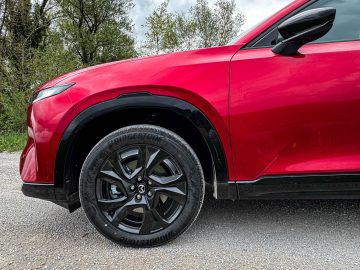 Mazda CX-5 SUV-2