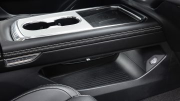 Mazda_6e_245_Long_Range_Takumi_18