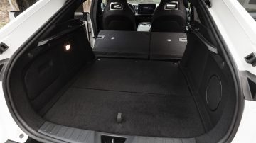 Mazda_6e_245_Long_Range_Takumi_35