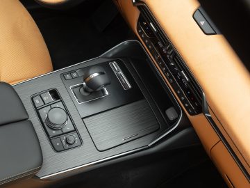 Mazda_CX-60_254D_Homura_Plus_TLOP_15