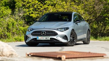 Mercedes-Benz_CLA_220_01