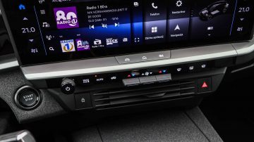 Opel Grandland PHEV-16