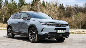Opel Grandland PHEV-36