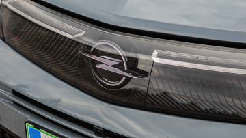 Opel Grandland PHEV-7