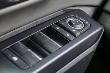 Toyota RAV4 (23)