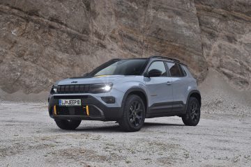 JEEP AVENGER 4Xe 07