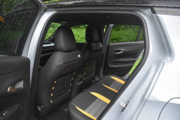 JEEP AVENGER 4Xe 32