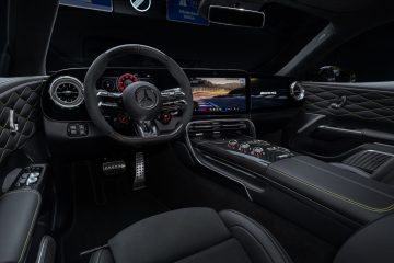 Das neue Mercedes-AMG GT 4-Türer Coupé: Revolutionäre Performance. Maximale Intensität. The new Mercedes-AMG GT 4-Door Coupé: Revolutionary performance. Maximum intensity.