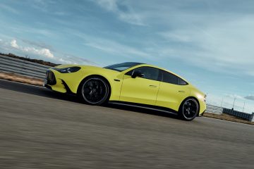 Das neue Mercedes-AMG GT 4-Türer Coupé: Revolutionäre Performance. Maximale Intensität. The new Mercedes-AMG GT 4-Door Coupé: Revolutionary performance. Maximum intensity.