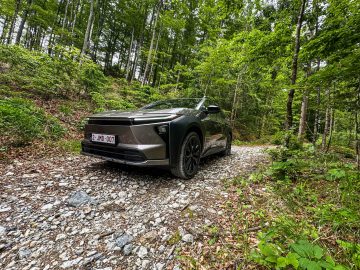 Toyota Bz4X Touring EV AWD-10