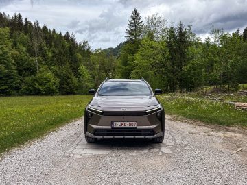 Toyota Bz4X Touring EV AWD-16