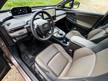 Toyota Bz4X Touring EV AWD-8