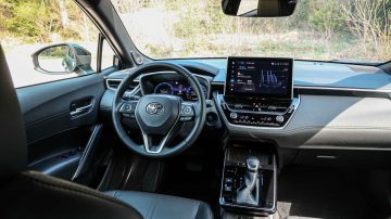 Toyota Corolla Cross GR Sport Hibrid-22