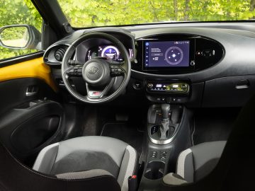 Toyota_Aygo_X_HEV_GR_Sport_11
