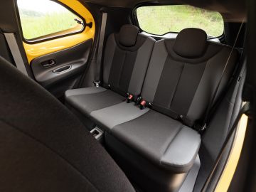 Toyota_Aygo_X_HEV_GR_Sport_31
