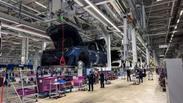 BMW iFactory Debrecen iX3-6