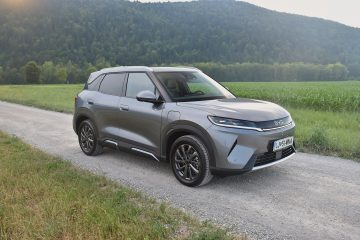 BYD ATTO 2 DM-i 08