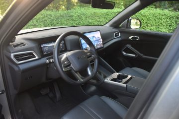 BYD ATTO 2 DM-i 11