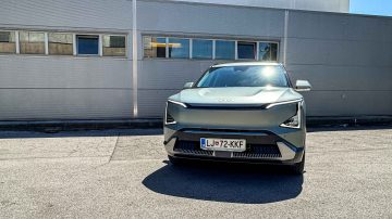 Kia EV5-11