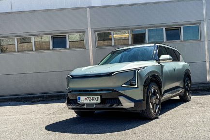 Kia EV5-16