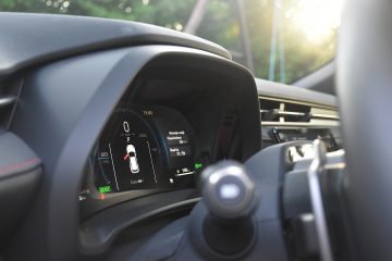 LEXUS LBX 14