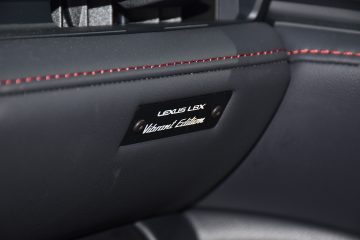 LEXUS LBX 19