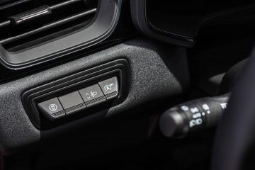 Mitsubishi ASX-16