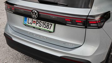Volkswagen Tiguan PHEV eHybrid-11