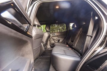 Mitsubishi Outlander Black Edition PHEV-13