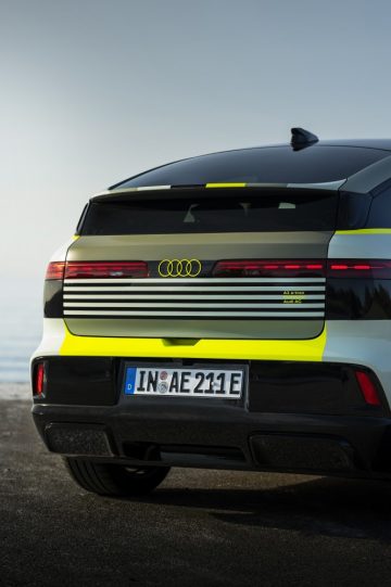 Audi A2 e-tron_ (8)